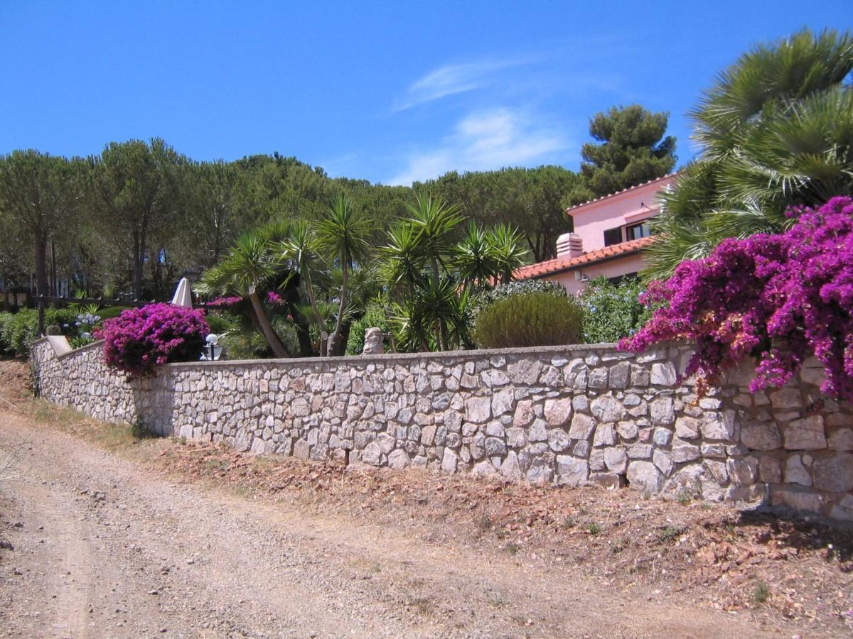 Studio-Appartment In Landhaus Mit Meerblick Porto Azzurro Exterior photo